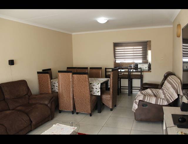 3 BEDROOM SECTIONAL TITLE FOR SALE IN NEW REDRUTH